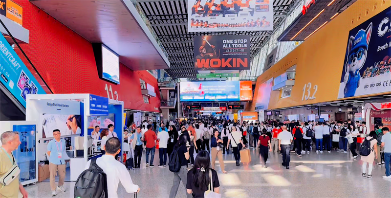 QGM با موفقیت در یکصد و سی و هشتمین نمایشگاه کانتون شرکت کرد و قابلیت‌های تولید هوشمند خود را به نمایش گذاشت.